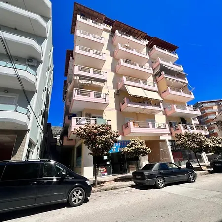 Cosy 15 Min From The Beach. * ساراندا